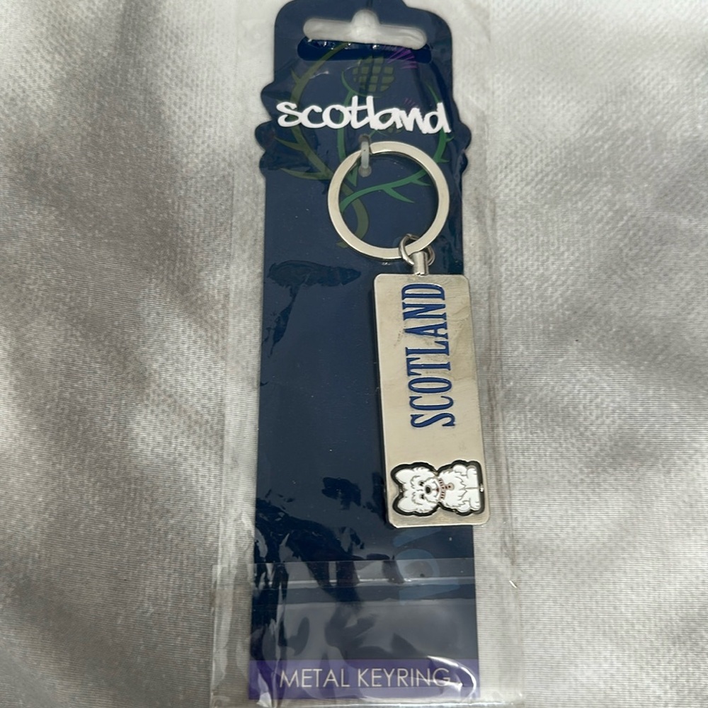 Scotland metal keychain with white highland terrier. NWT